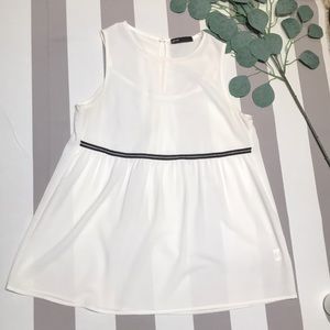 Gibson Ivory with Black Ribbon Detail - Size Small